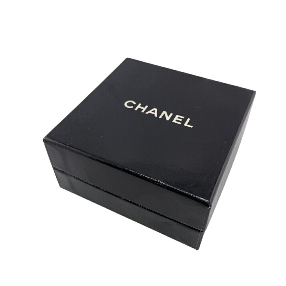 CHANEL Gold Logo Brooch - Picture 9 of 9